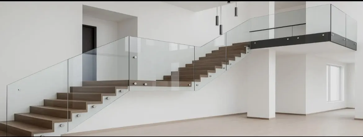 Barandal de cristal templado en mezzanine
